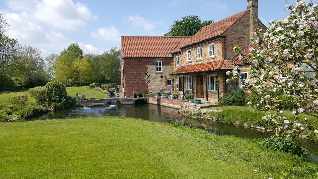 Watermill Farm Cottages Metheringham 外观 照片